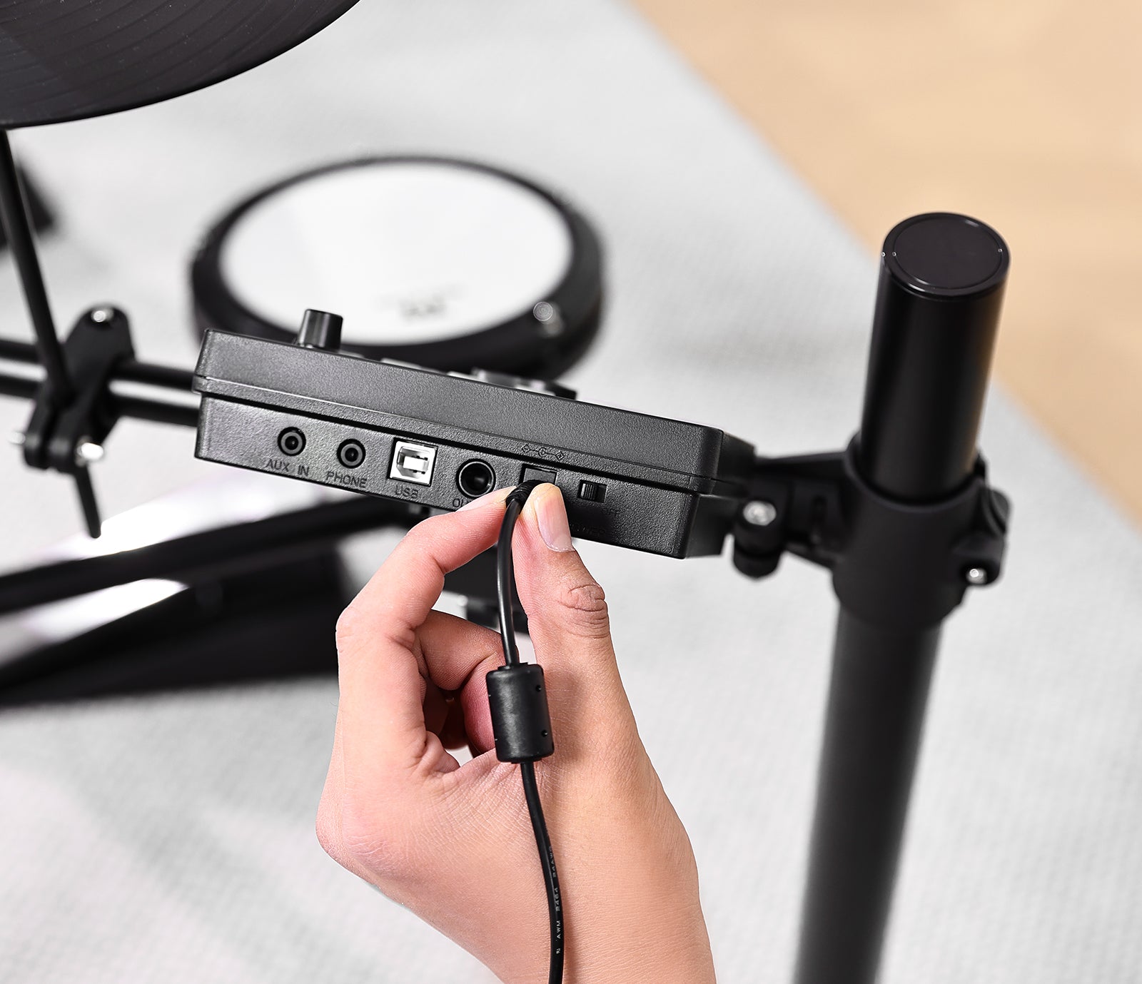 MUSTAR MED-400, MUSTAR Electronic Drum Set, Electric Drum Sets for Beginners with Mesh Drum Pads, 10" Cymbals, 2 Pedals, Drum Stool, Headphones, Sticks, USB MIDI Connectivity