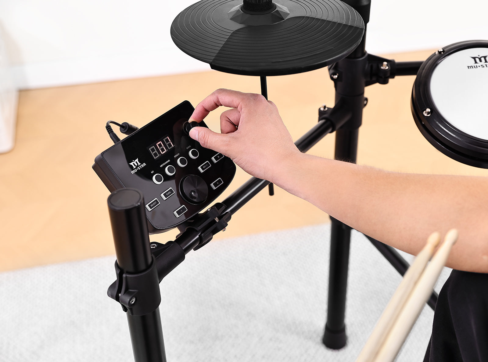 MUSTAR MED-400, MUSTAR Electronic Drum Set, Electric Drum Sets for Beginners with Mesh Drum Pads, 10" Cymbals, 2 Pedals, Drum Stool, Headphones, Sticks, USB MIDI Connectivity