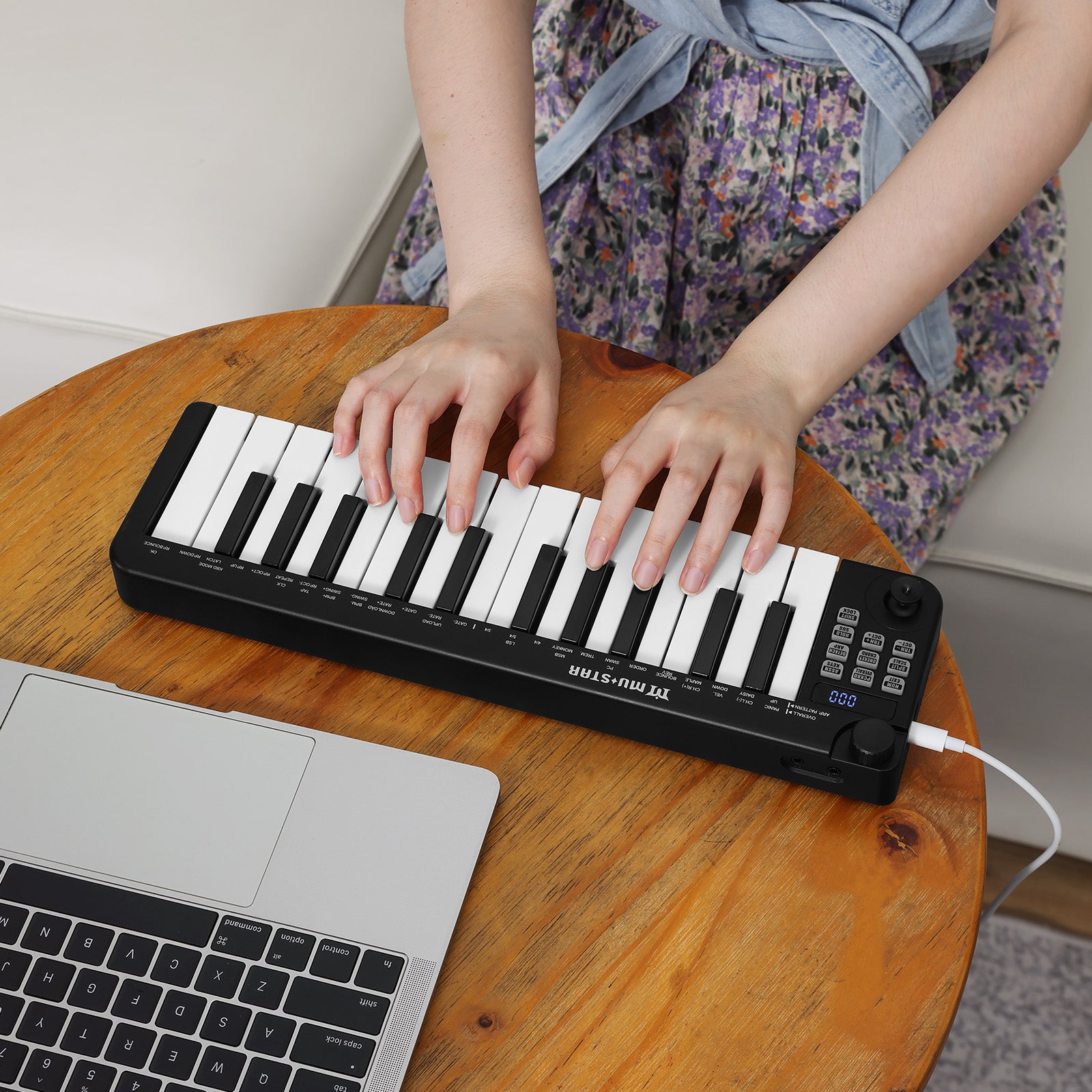 Mustar MM-100, Mini MIDI Keyboard, 25 Key MIDI Controller for Beginner with Dual-Channel Keyboard, Knob, Joystick, Built-in MIDI Clock, LED Display